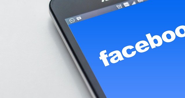 Facebook, sociální síť